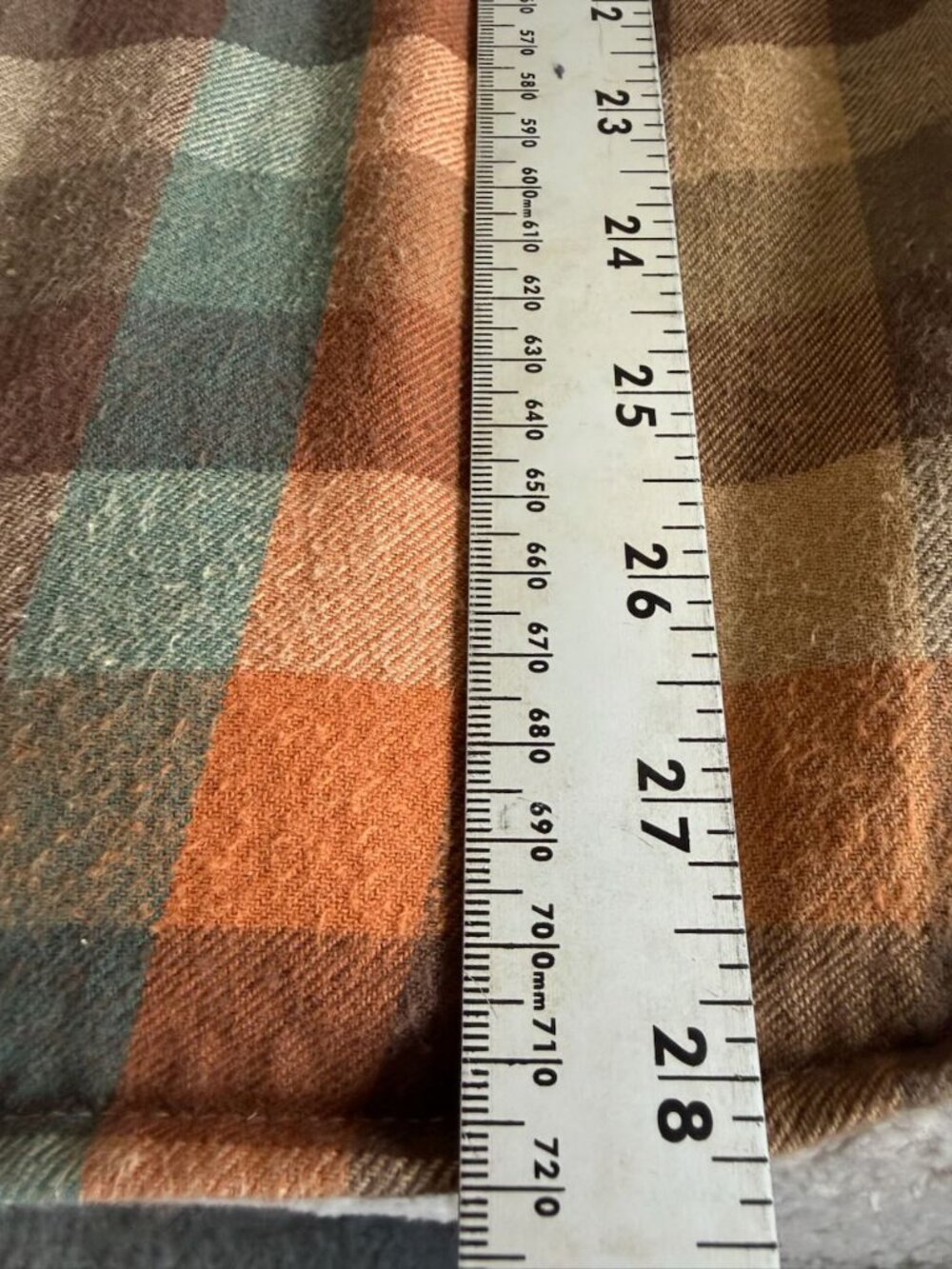 Legendary Whitetails Plaid Flannel Sherpa lined jacket - Size XL - Picture 6 of 15